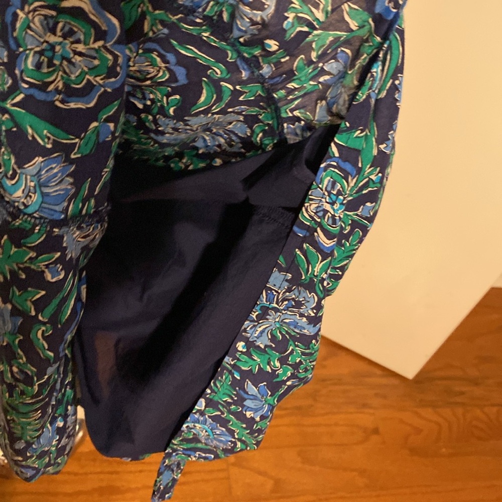 Vineyard Vines Dress - Picture 6 of 7